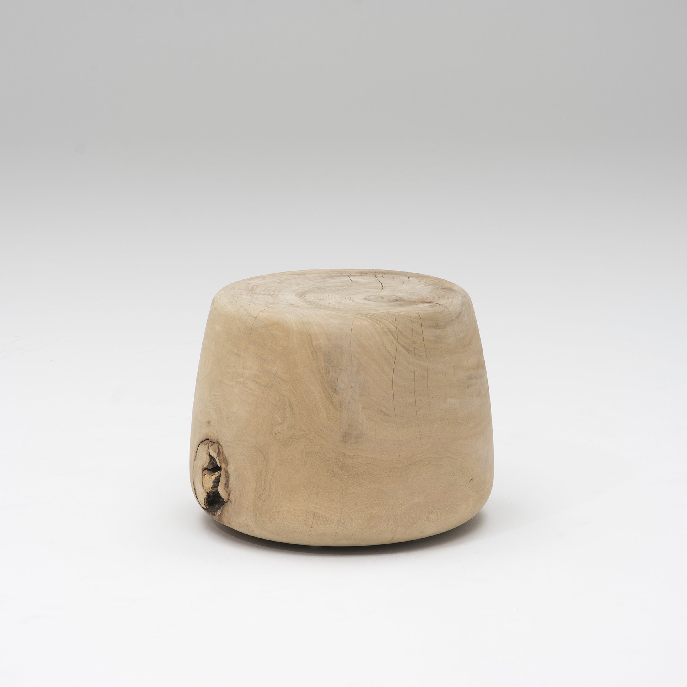 WOOD STOOL / A