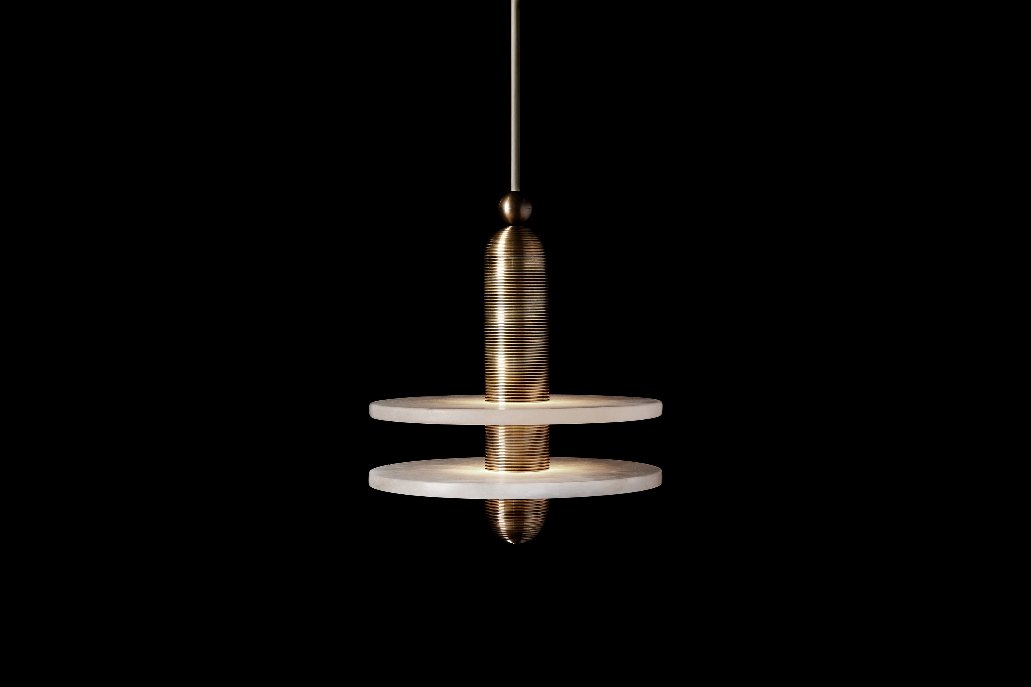 finish : aged brass / size : 16"