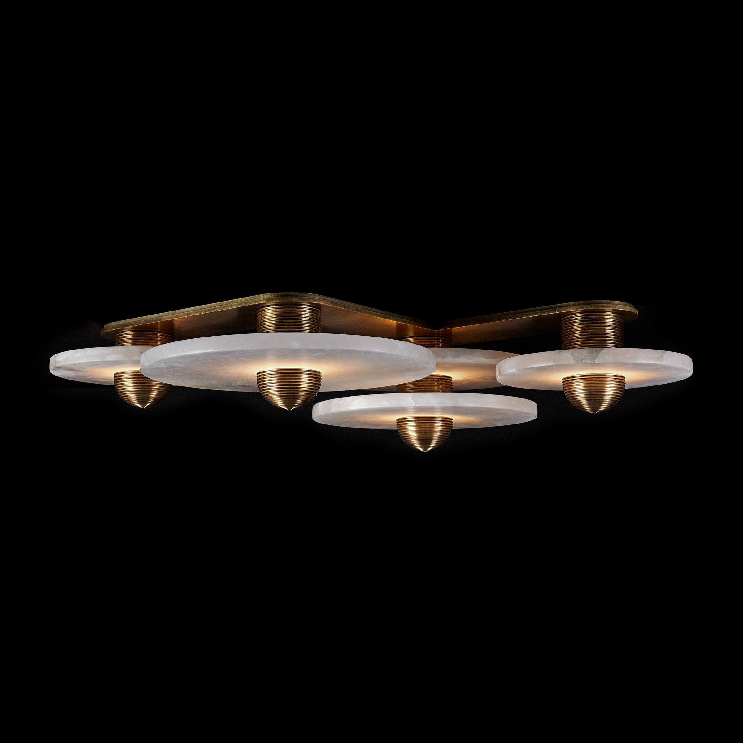 finish : aged brass