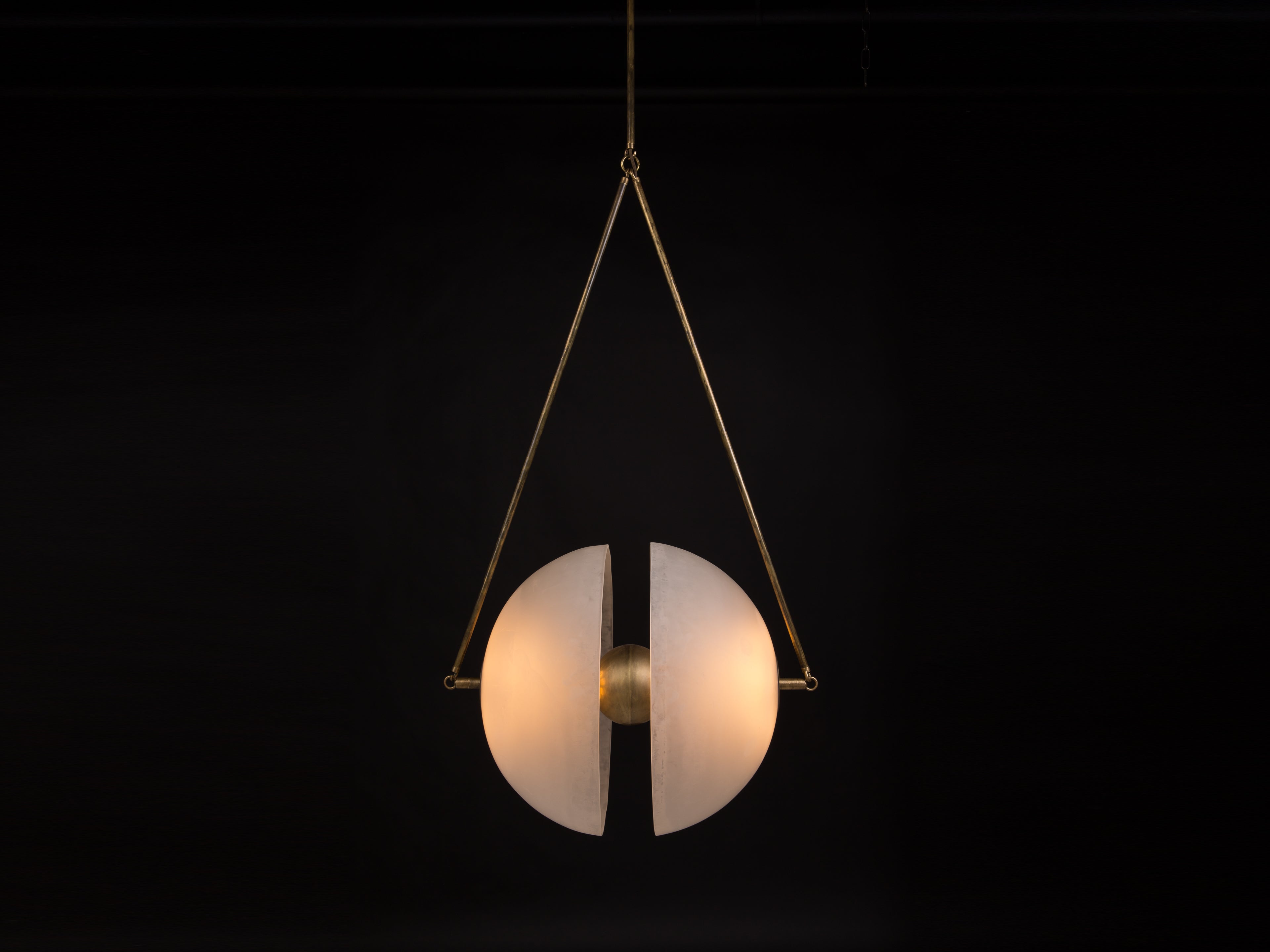 finish : aged brass / size : large