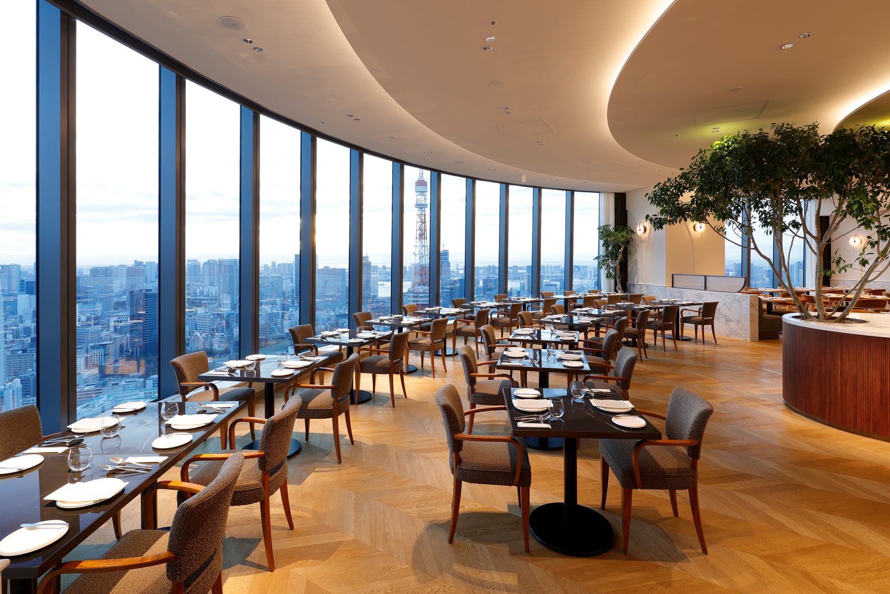 Hills House Dining 33