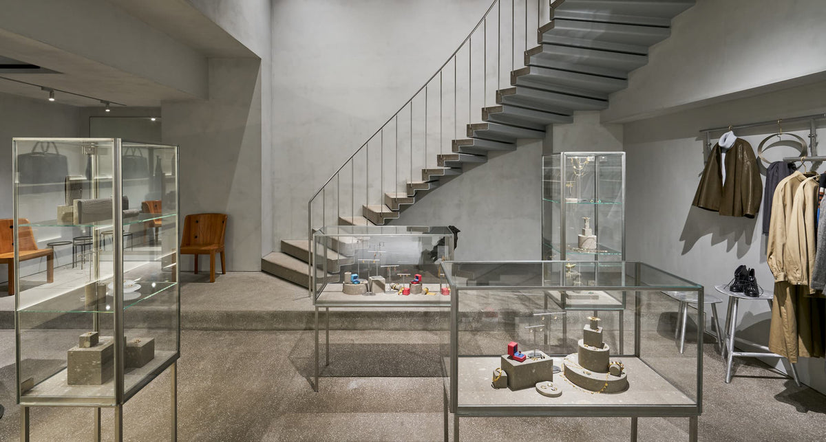 asao_007_a613777f-8e4e-445e-