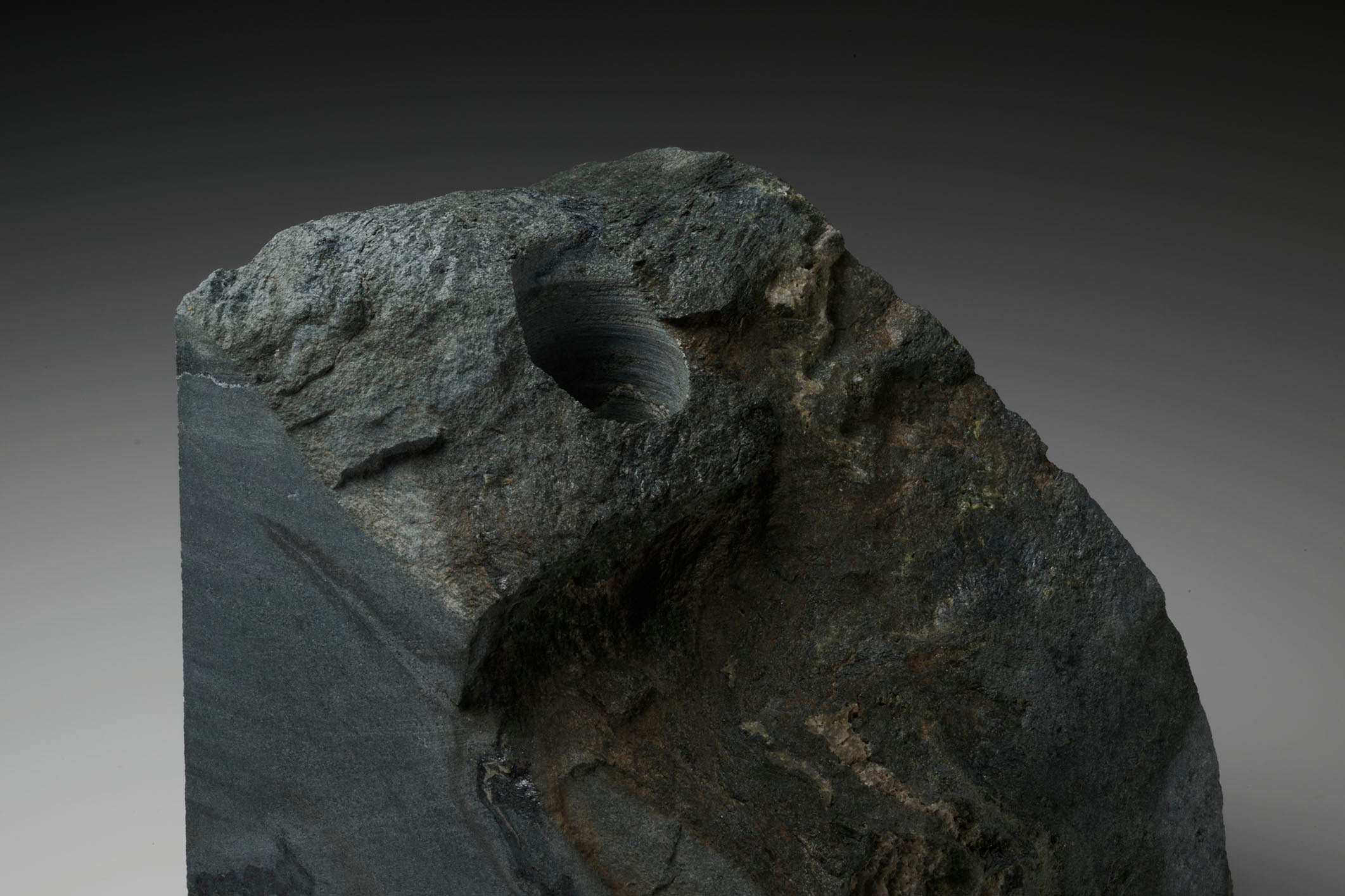 IYOAOSEKI FLOWER VASE