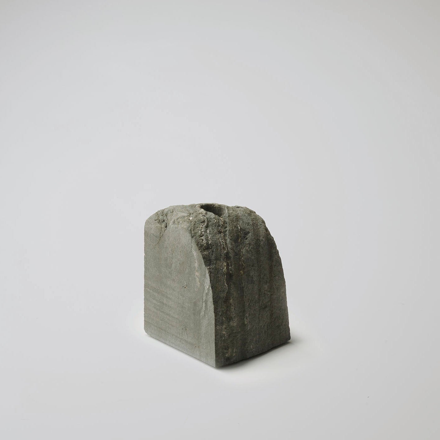 IYOAOSEKI FLOWER VASE