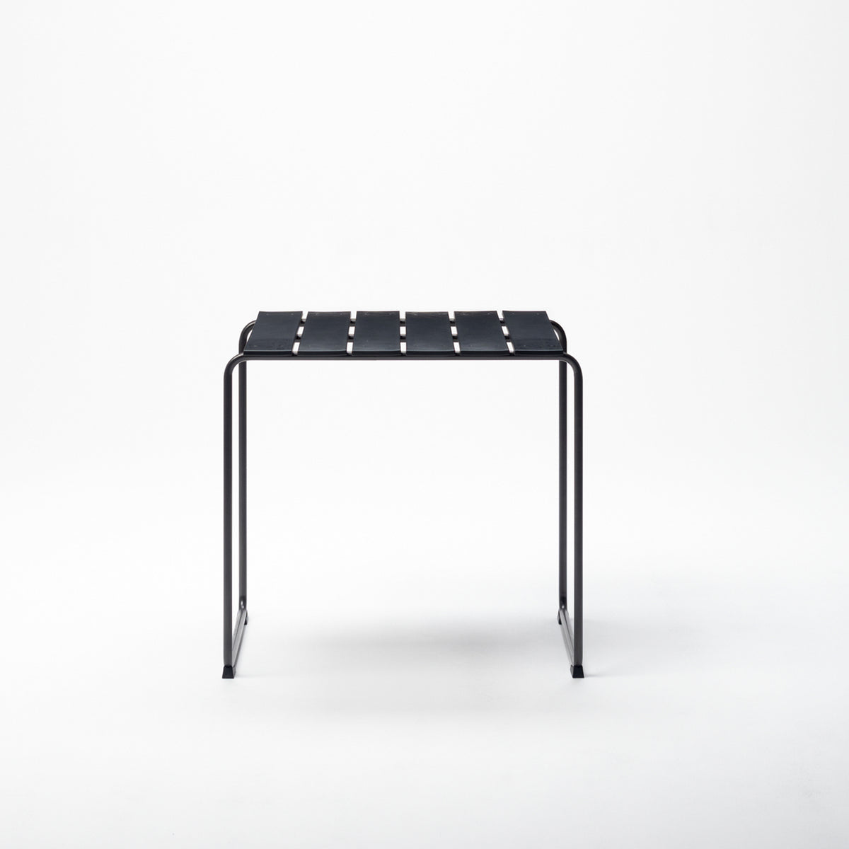 Ocean 2p Table / Black — COMPLEX UNIVERSAL FURNITURE SUPPLY