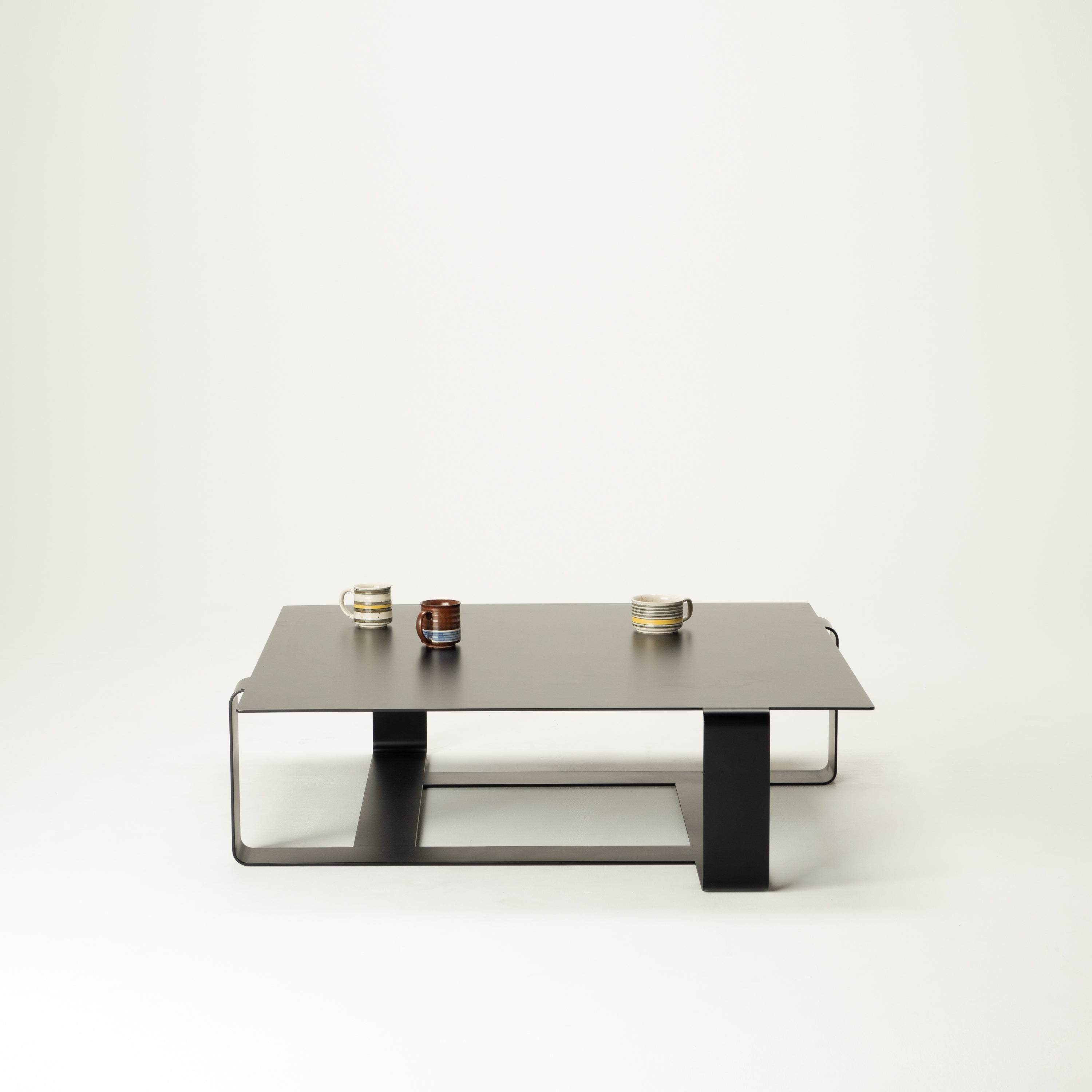 【送料無料】Factory Black Low Table