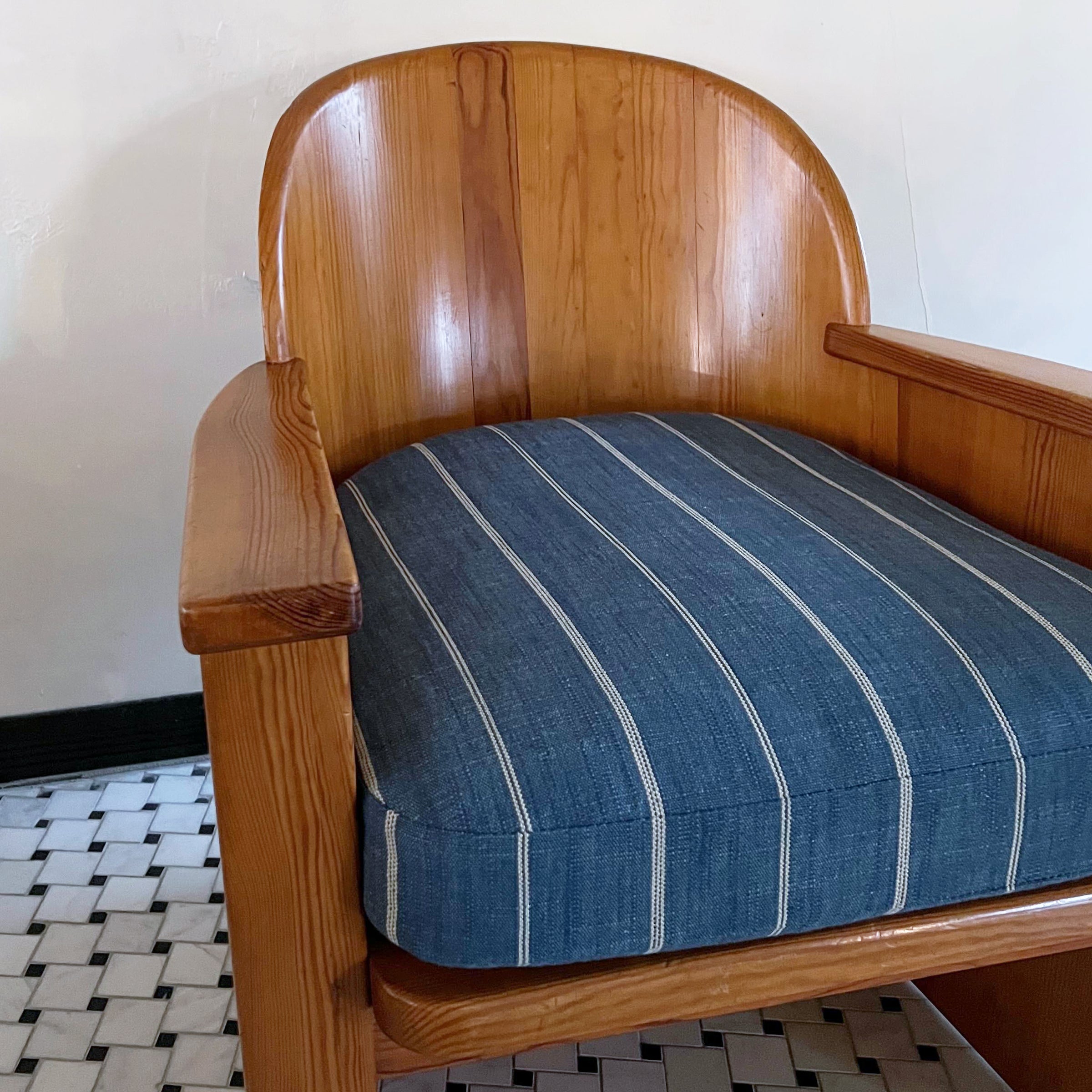 BROTHERS FURNITURE CORP BARREL CHAIR チェア